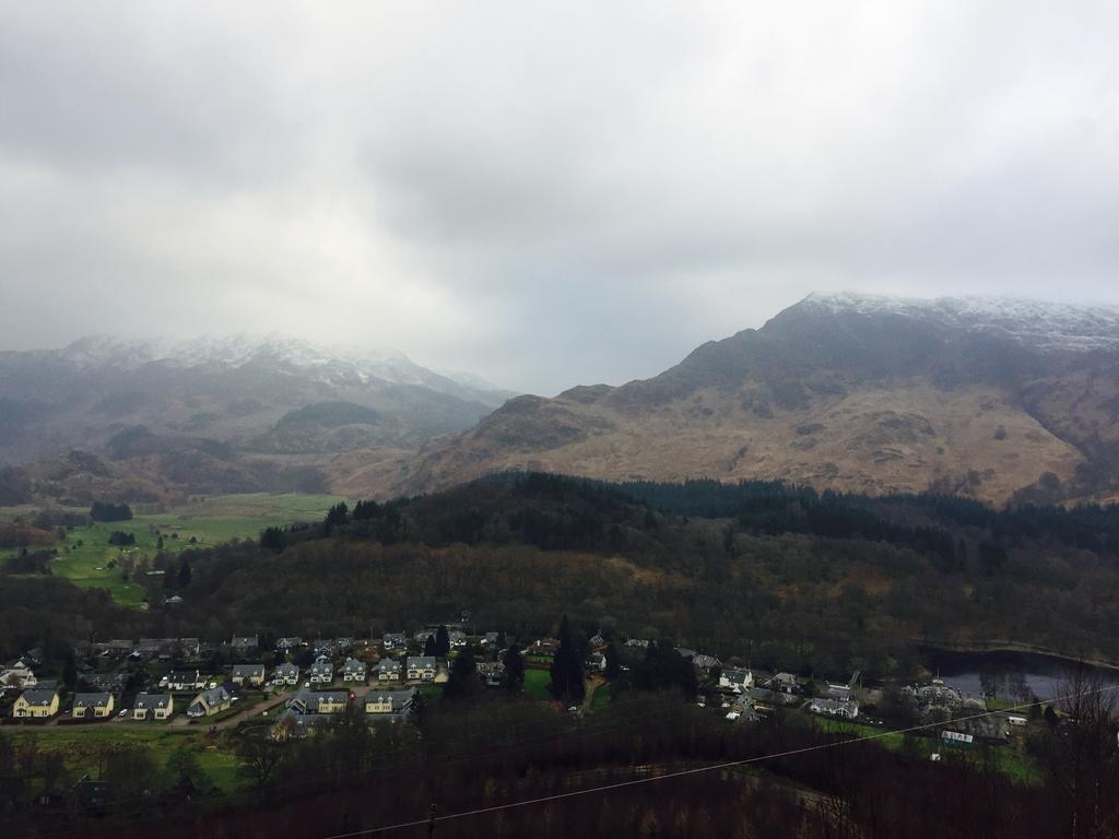 Glenalbyn Cottage Saint Fillans Esterno foto