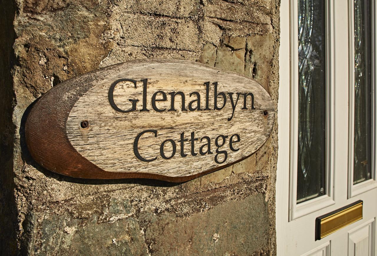 Glenalbyn Cottage Saint Fillans Esterno foto