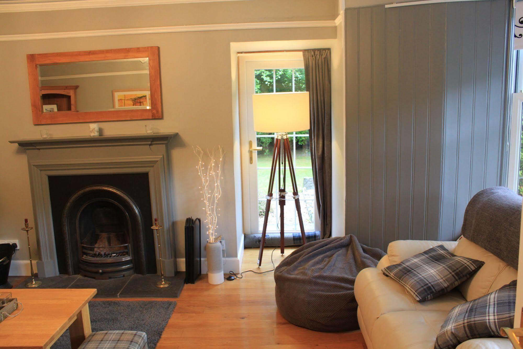 Glenalbyn Cottage Saint Fillans Esterno foto