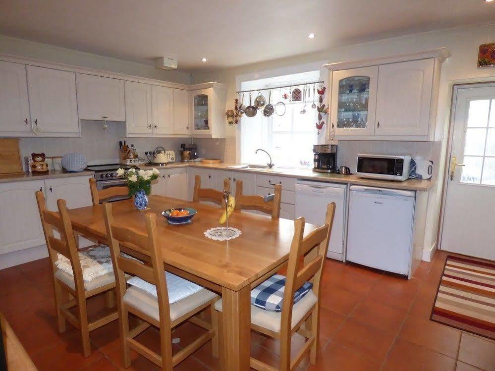 Glenalbyn Cottage Saint Fillans Esterno foto